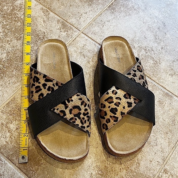 🆕 Max & Drew Amy leopard leather calf hair slip on sandals black brown - Picture 4 of 12